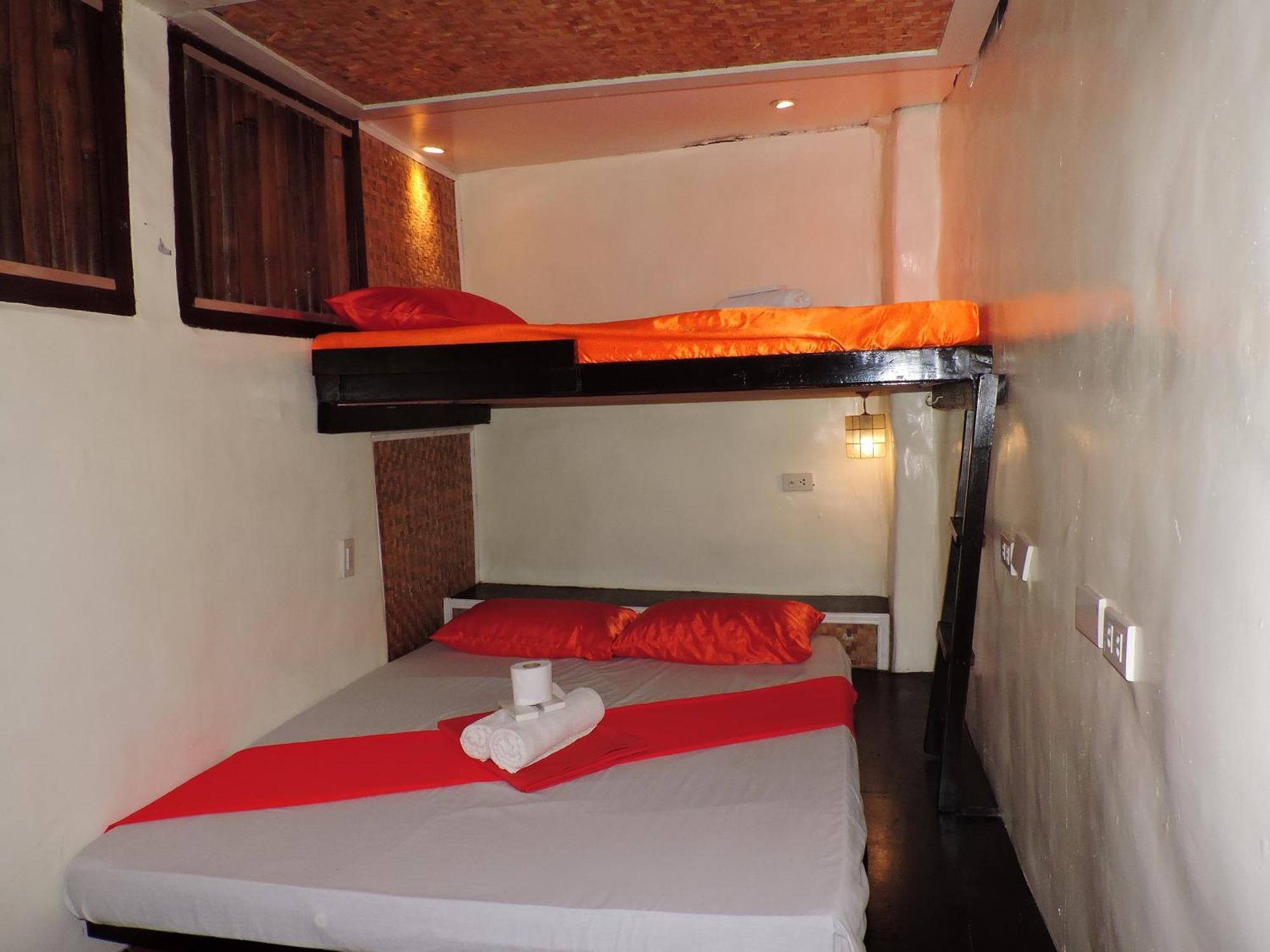 Orange Mangrove Pension House By Sms Hospitality Puerto Princesa Bilik gambar