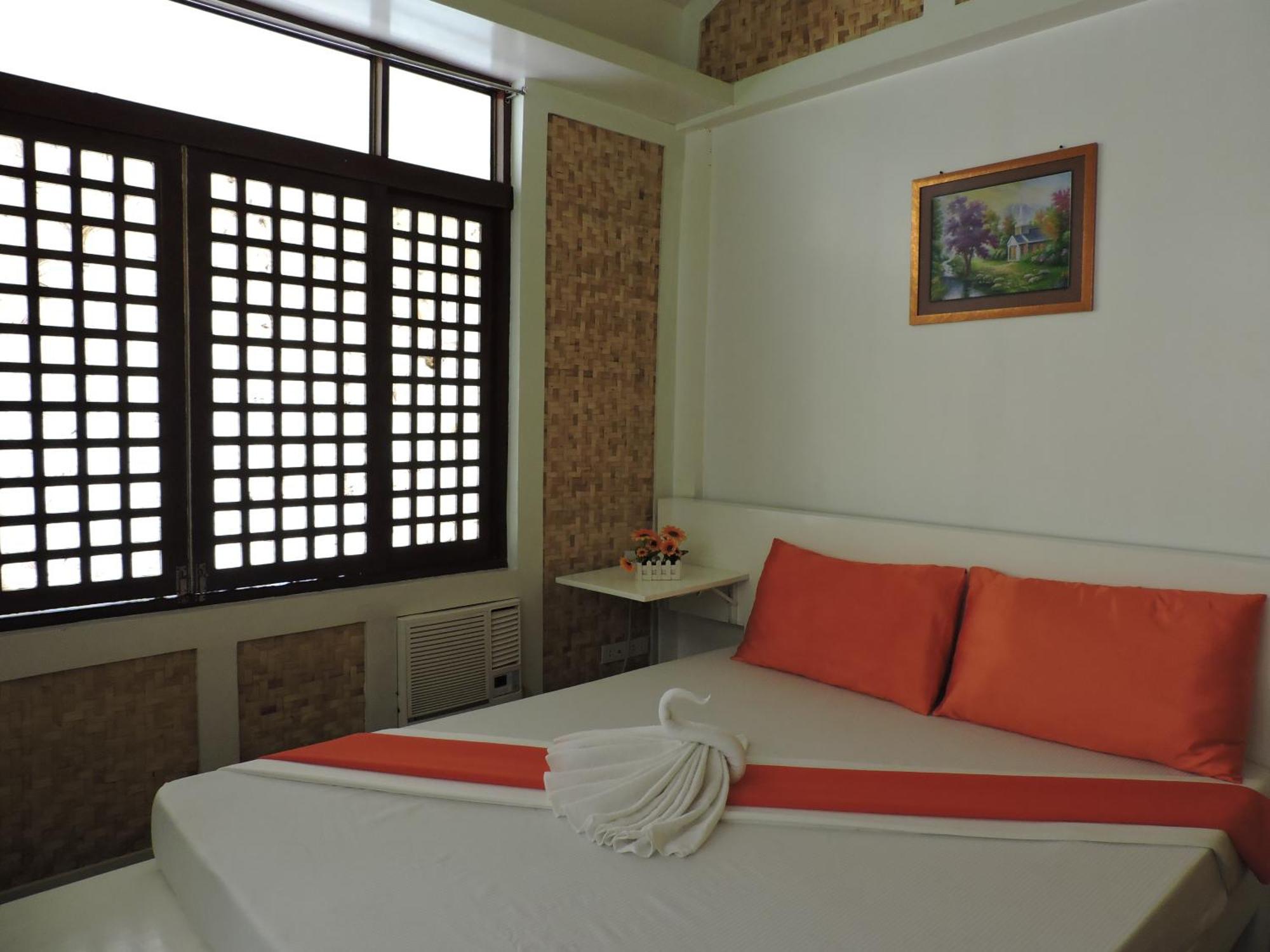 Orange Mangrove Pension House By Sms Hospitality Puerto Princesa Bilik gambar