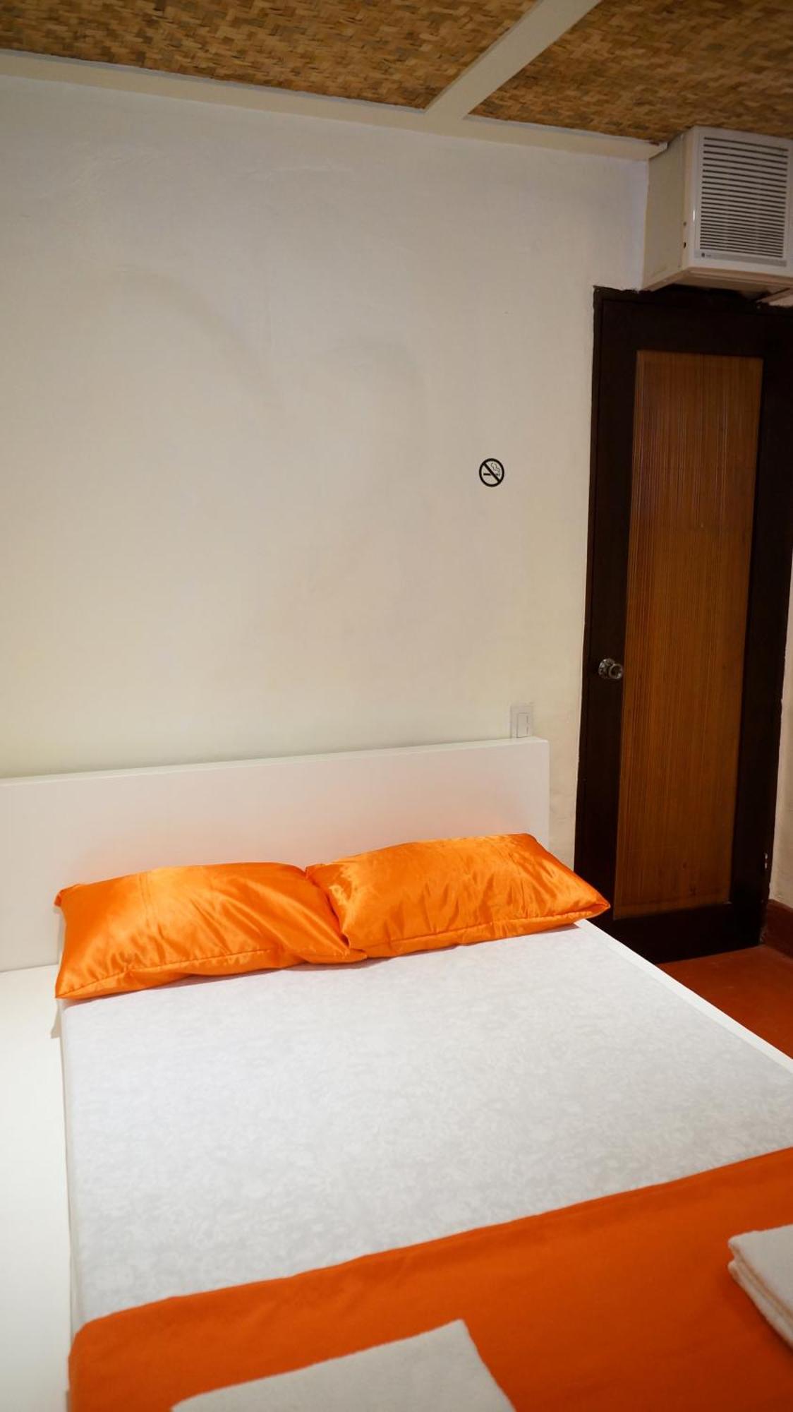 Orange Mangrove Pension House By Sms Hospitality Puerto Princesa Bilik gambar
