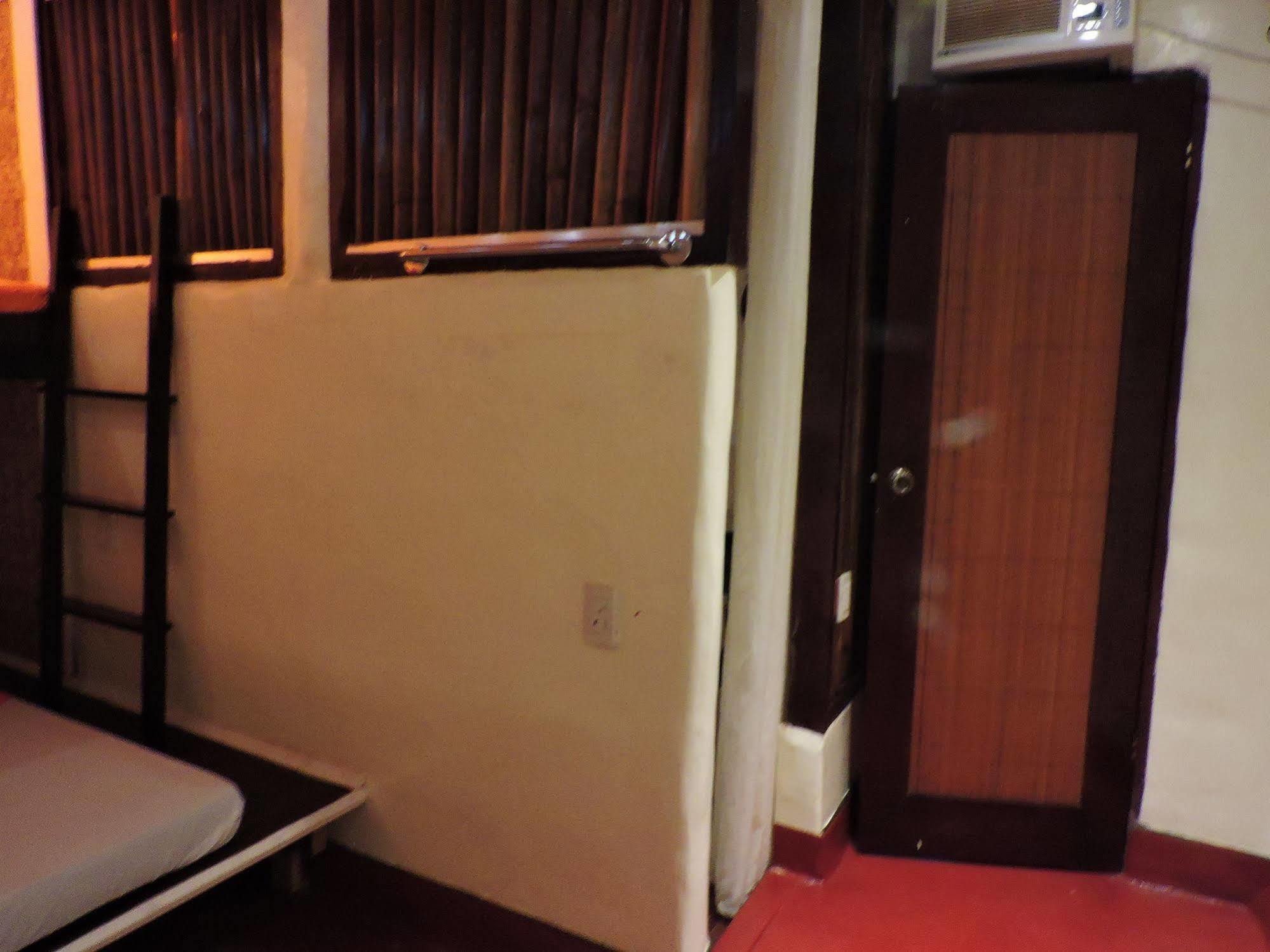 Orange Mangrove Pension House By Sms Hospitality Puerto Princesa Luaran gambar