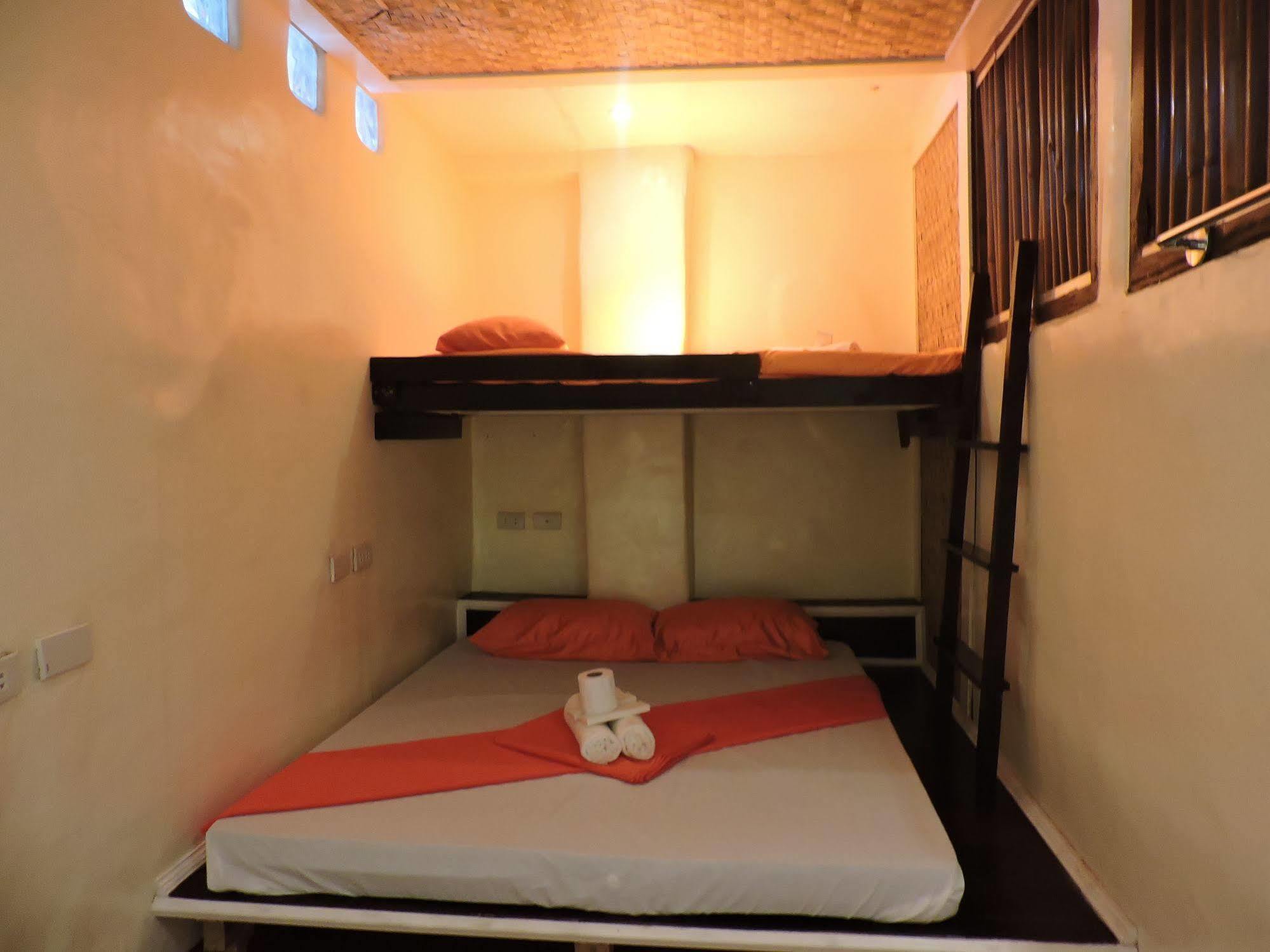 Orange Mangrove Pension House By Sms Hospitality Puerto Princesa Luaran gambar